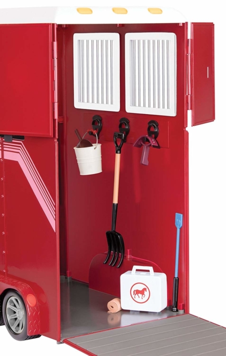 mane attraction horse trailer